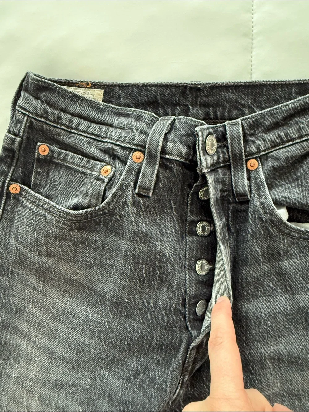Levi’s 501S - Picture 4 of 5